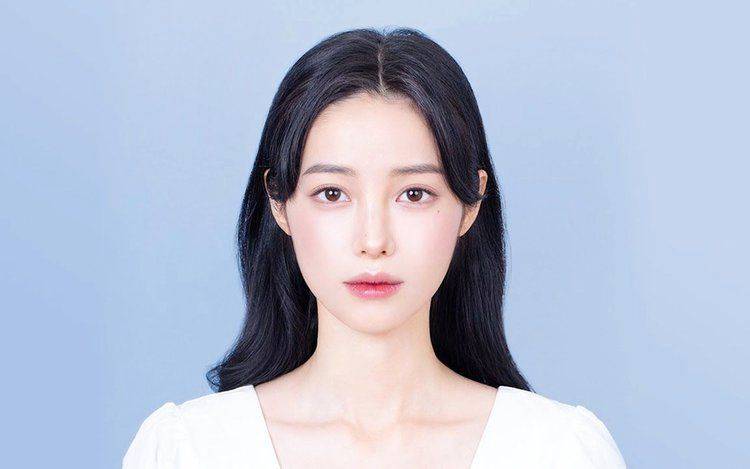 拍出完美证件照，这些小技巧你get了吗？